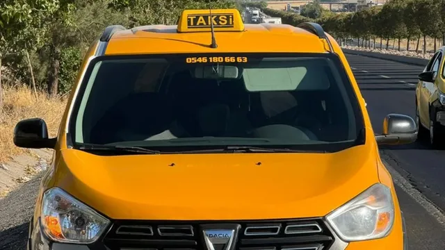Batıkent çevresinde gündüz hizmet veren sarı taksi